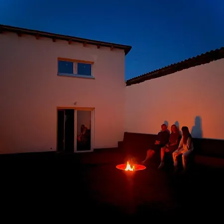 Small Loft House, Mezzanine, Garden, Parking, Near Basel Saint-Louis (Haut-Rhin)