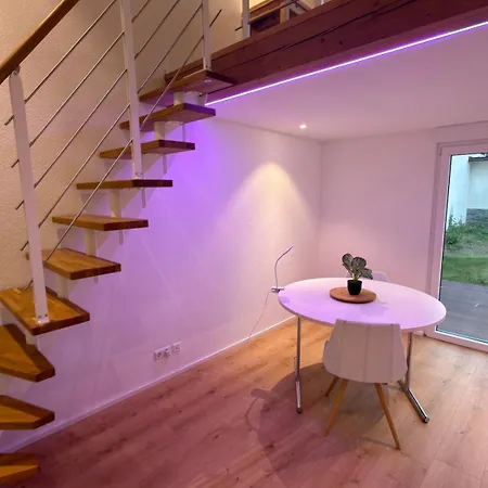 Feriehus Small Loft House, Mezzanine, Garden, Parking, Near Basel *